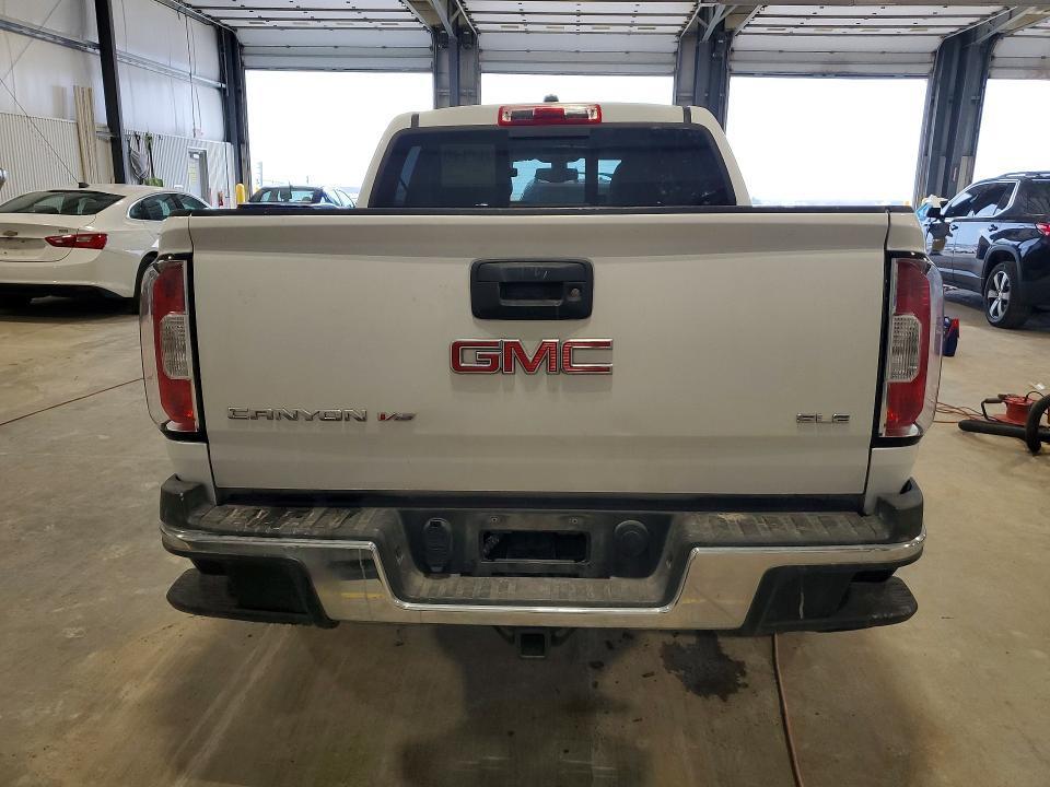 2018 GMC Canyon SLE