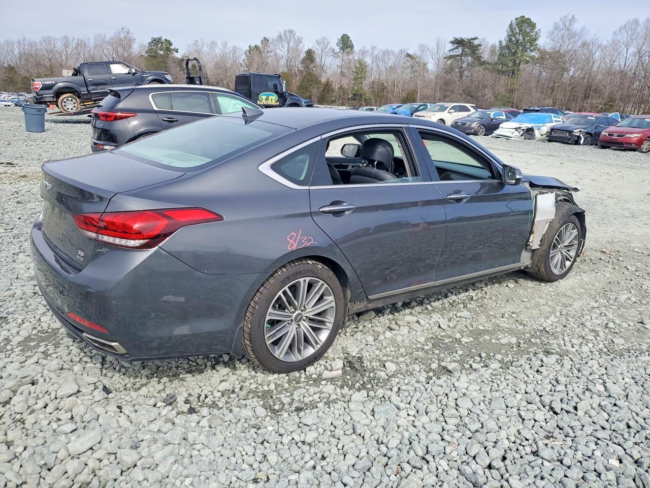 2018 Genesis G80 Base