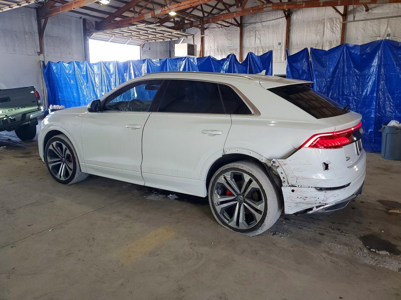 2019 Audi Q8 Premium Plus