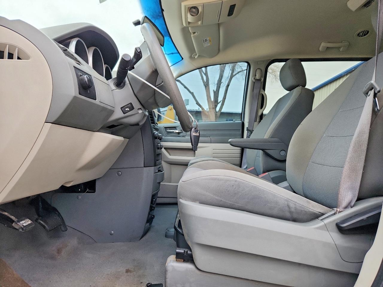 2009 Dodge Grand Caravan se
