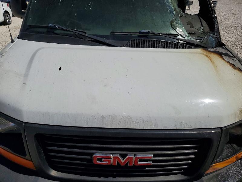 2009 GMC Savana G2500