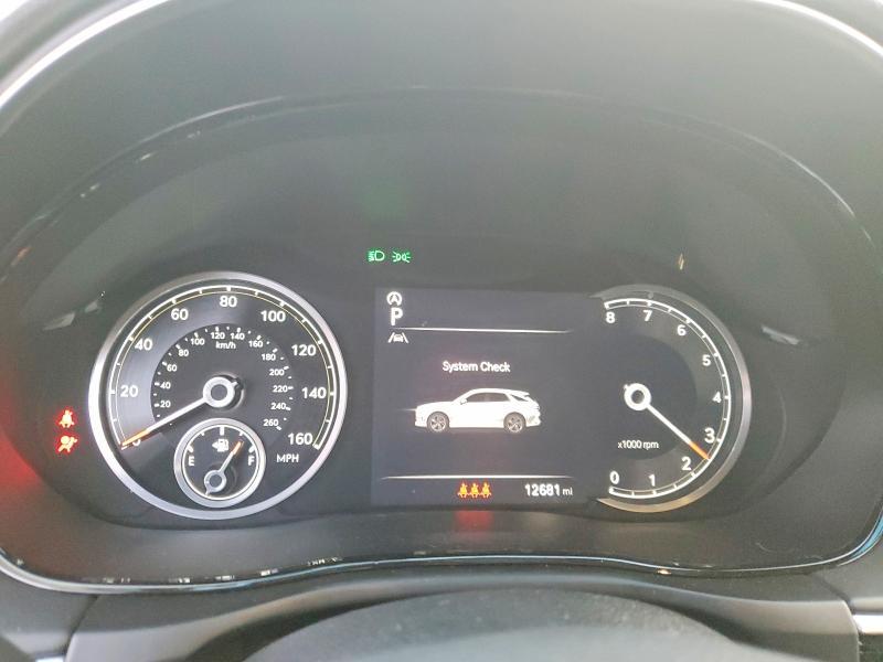 2025 Genesis Gv70 Base