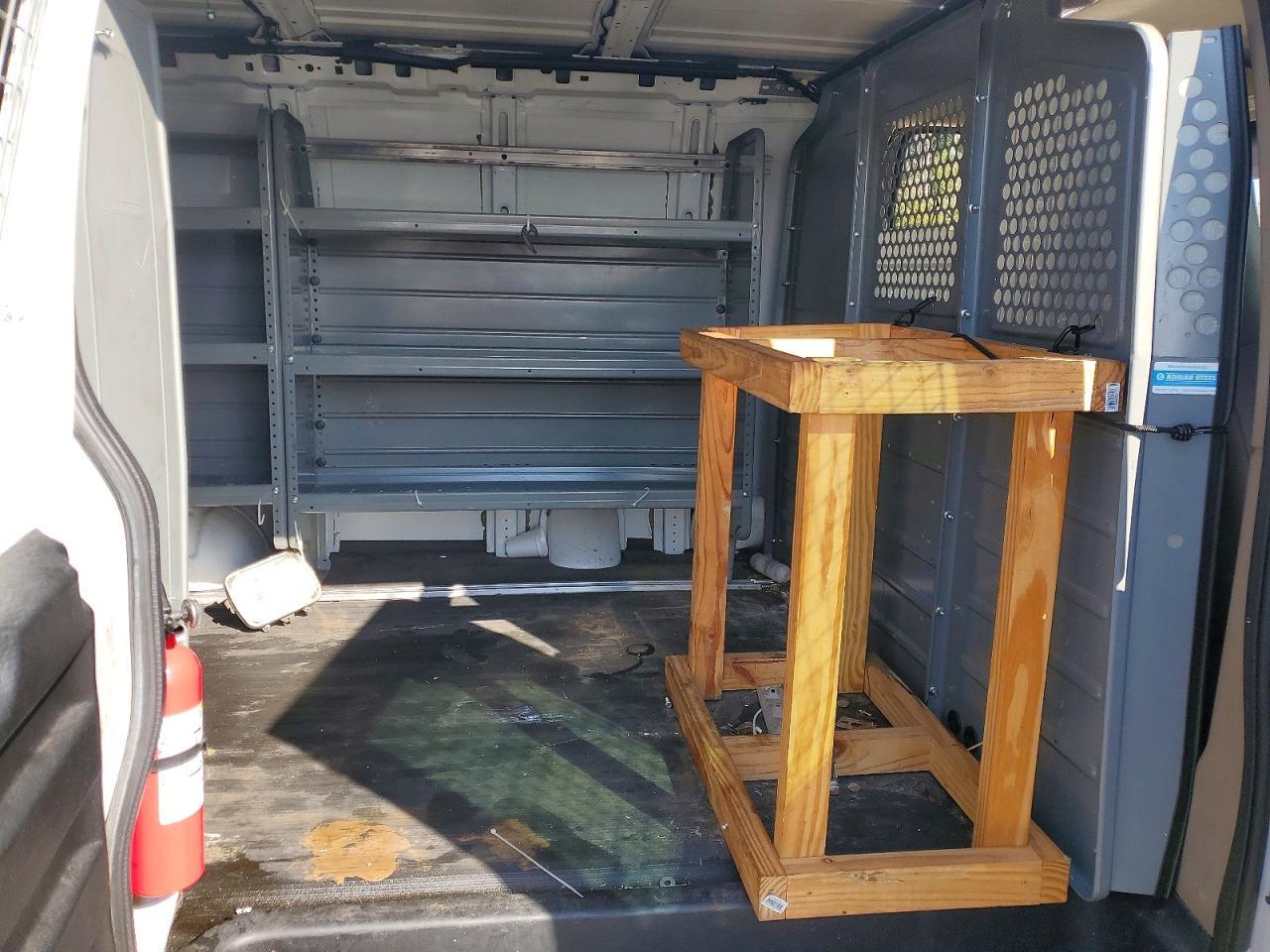 2017 Chev Express G2500