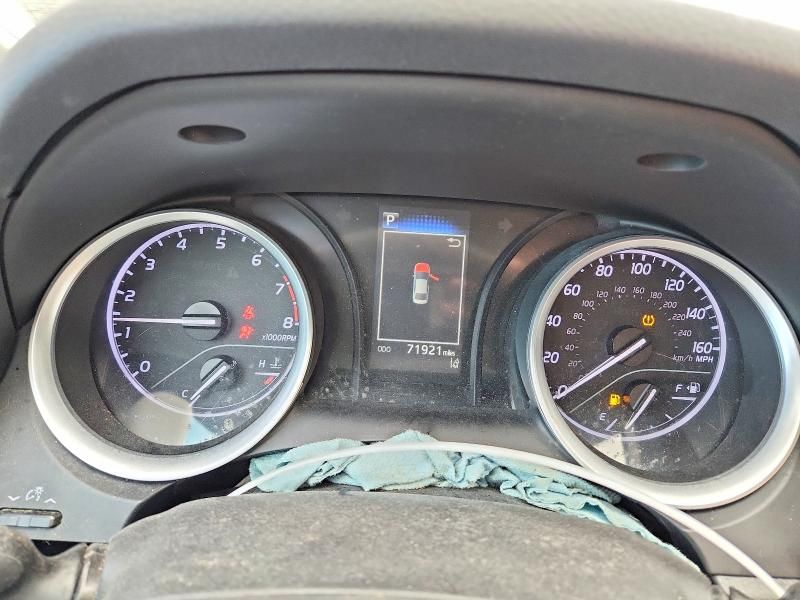 2022 Toyota Camry le