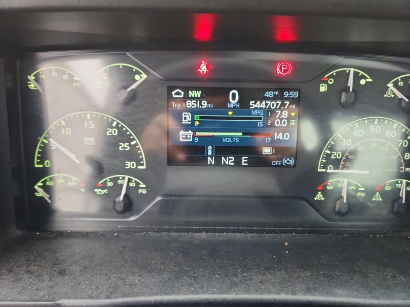 2020 Volvo VNR Semi Truck