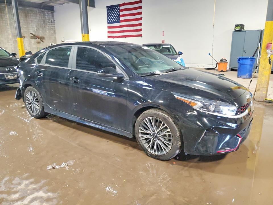 2022 KIA Forte gt Line