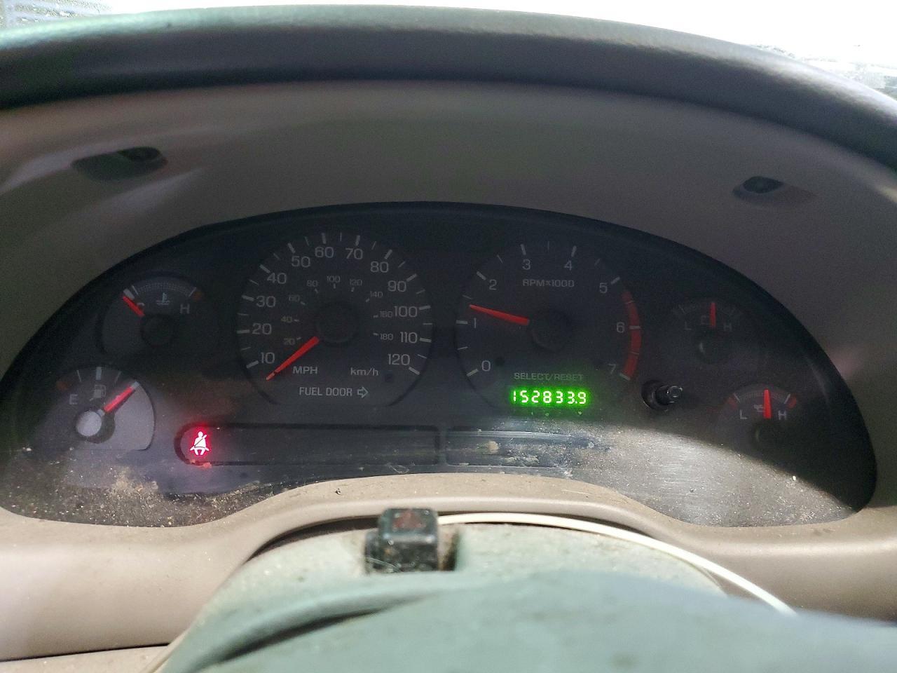 2004 Ford Mustang