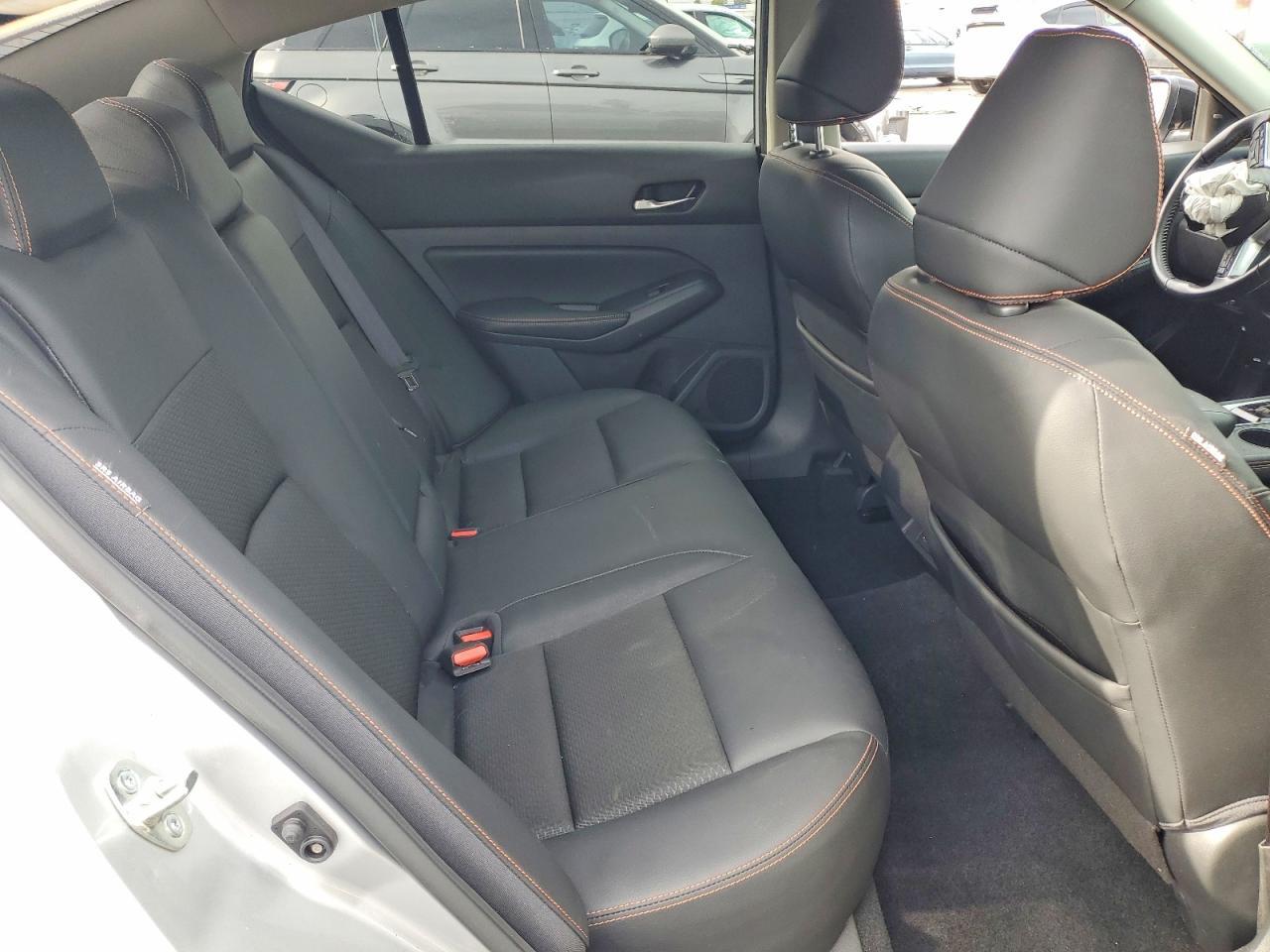 2019 Nissan Altima sr