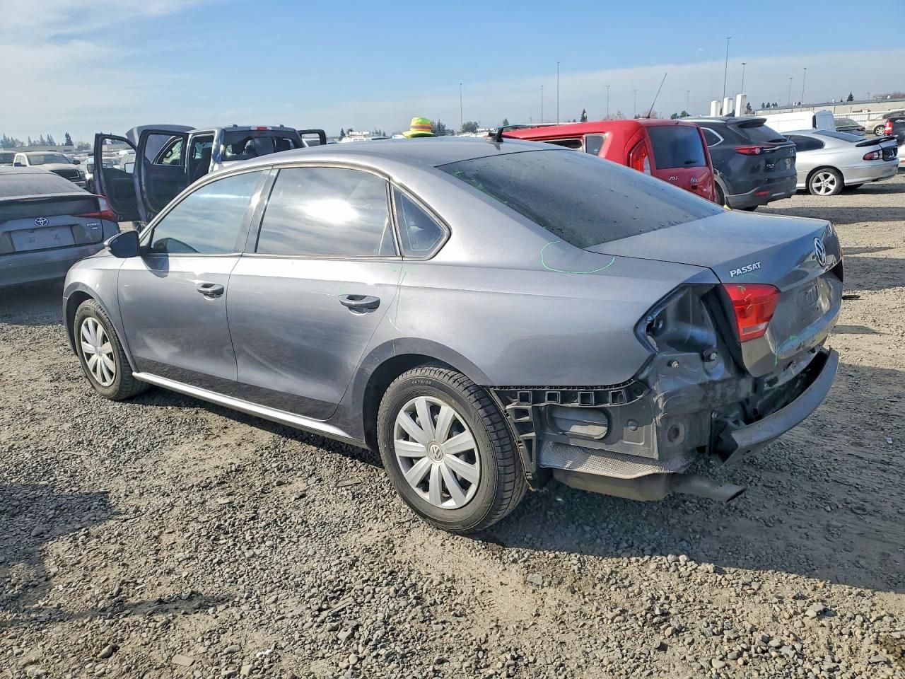 2012 Volkswagen Passat s