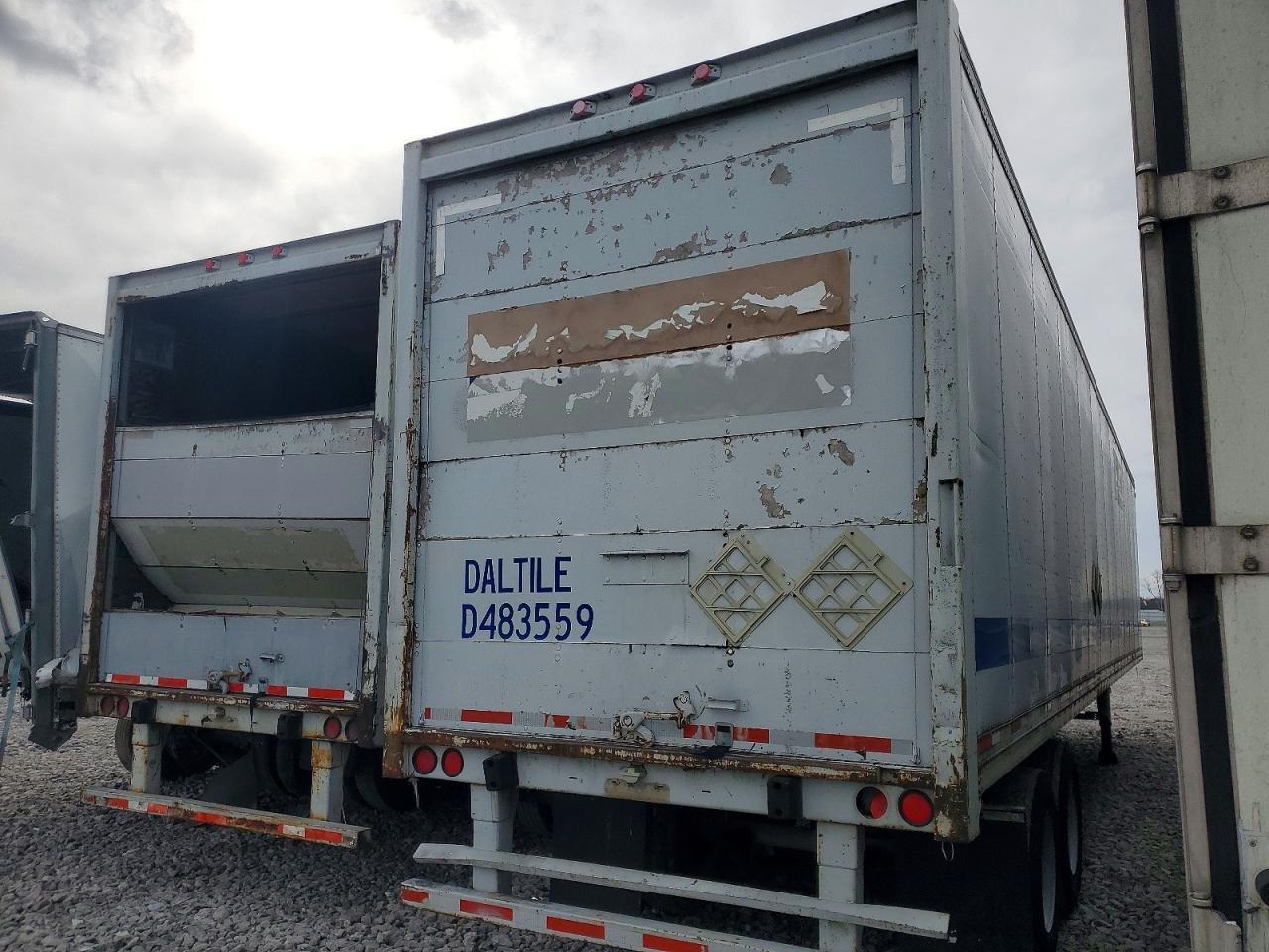 1997 Doresey 53' Trailer