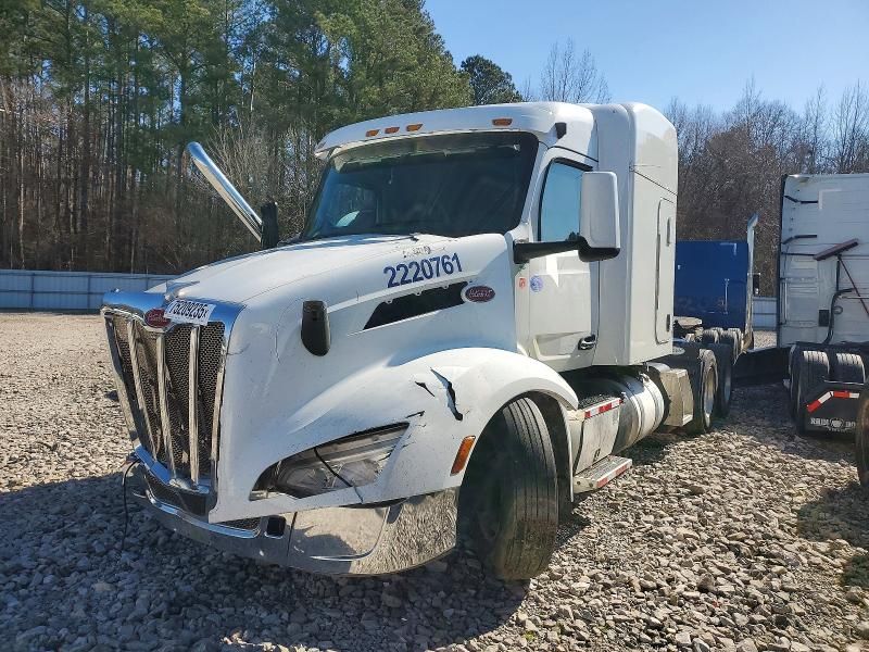 2024 Peterbilt 579 Semi Truck