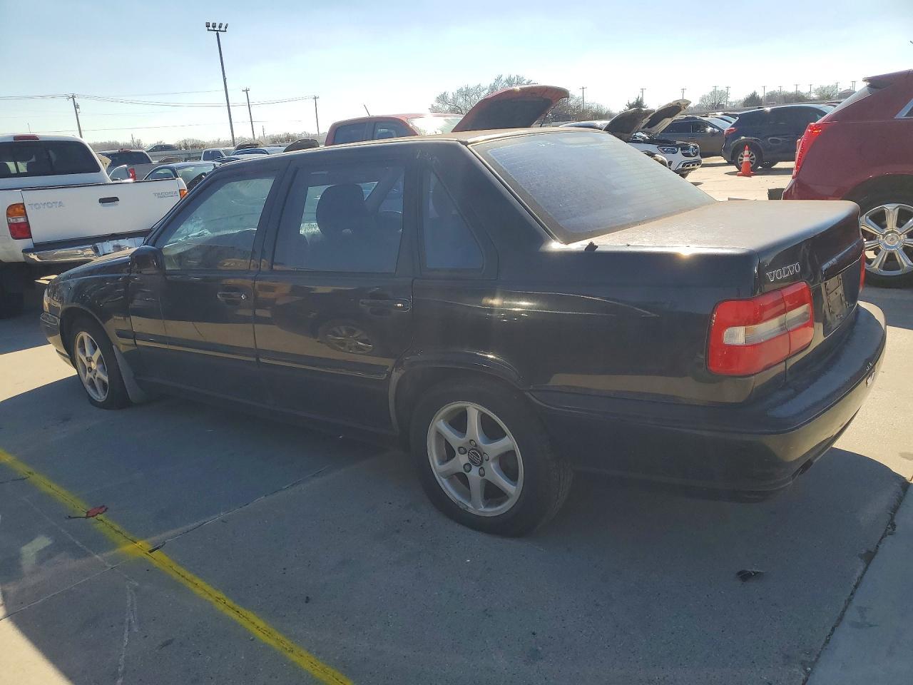 1998 Volv S70