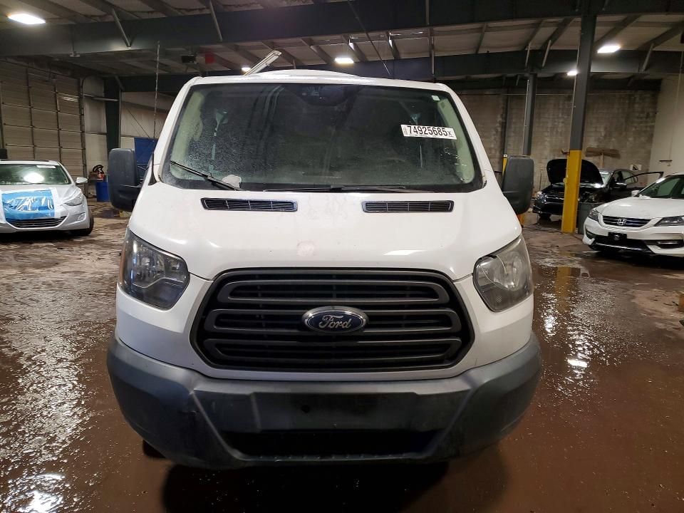 2017 Ford Transit 150 Delivery van