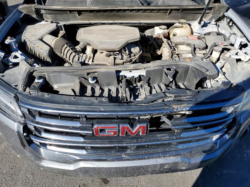 2022 GMC Acadia AT4