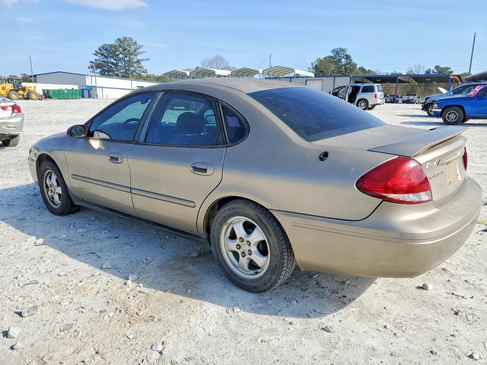 2005 Ford Taurus se