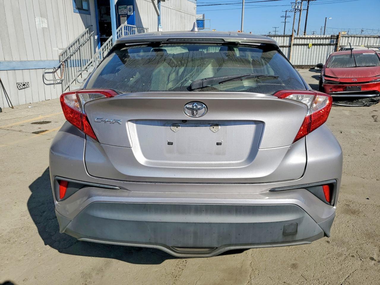2019 Toyota C-hr le