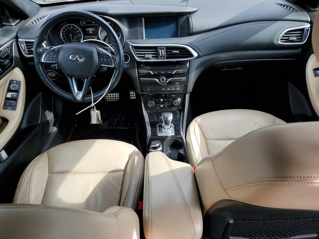 2018 Infiniti Qx30 Sport