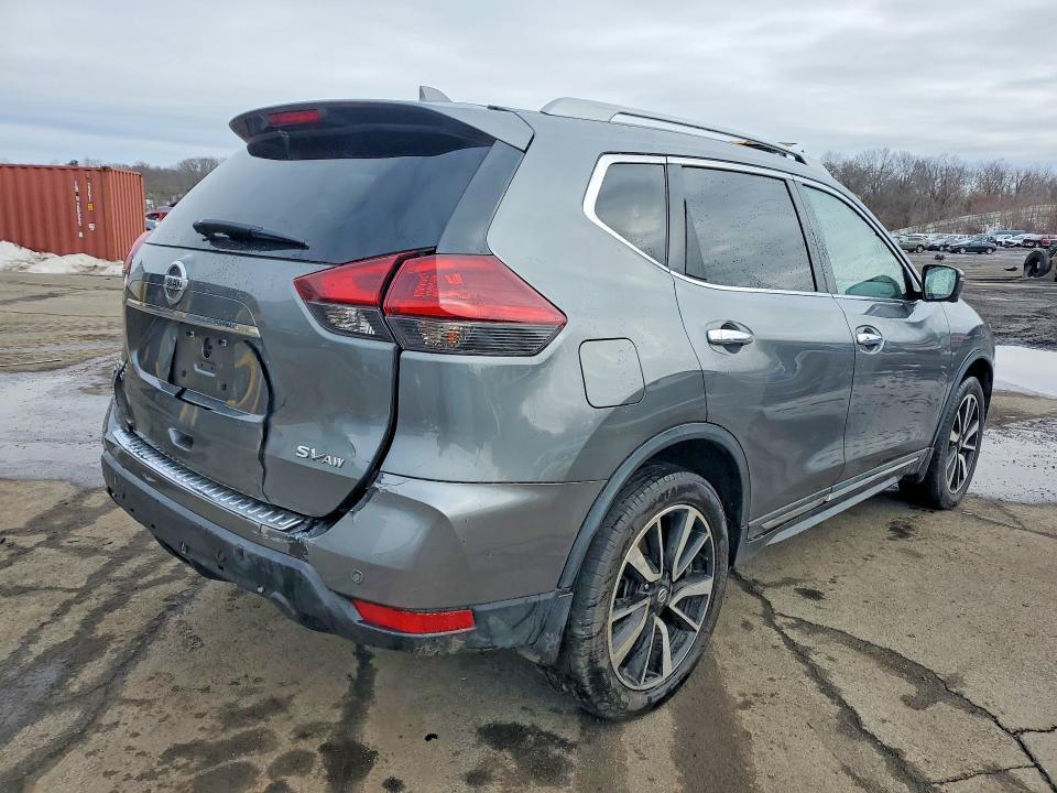 2019 Nissan Rogue sl