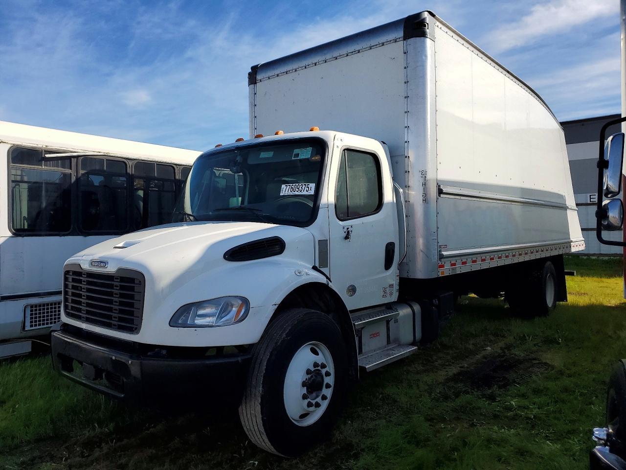2022 Freigliner 2022 Freightliner Business Class M2 BOX Truck