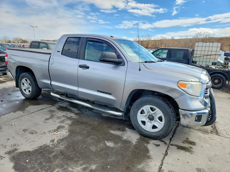 2015 Toyota Tundra Double cab sr
