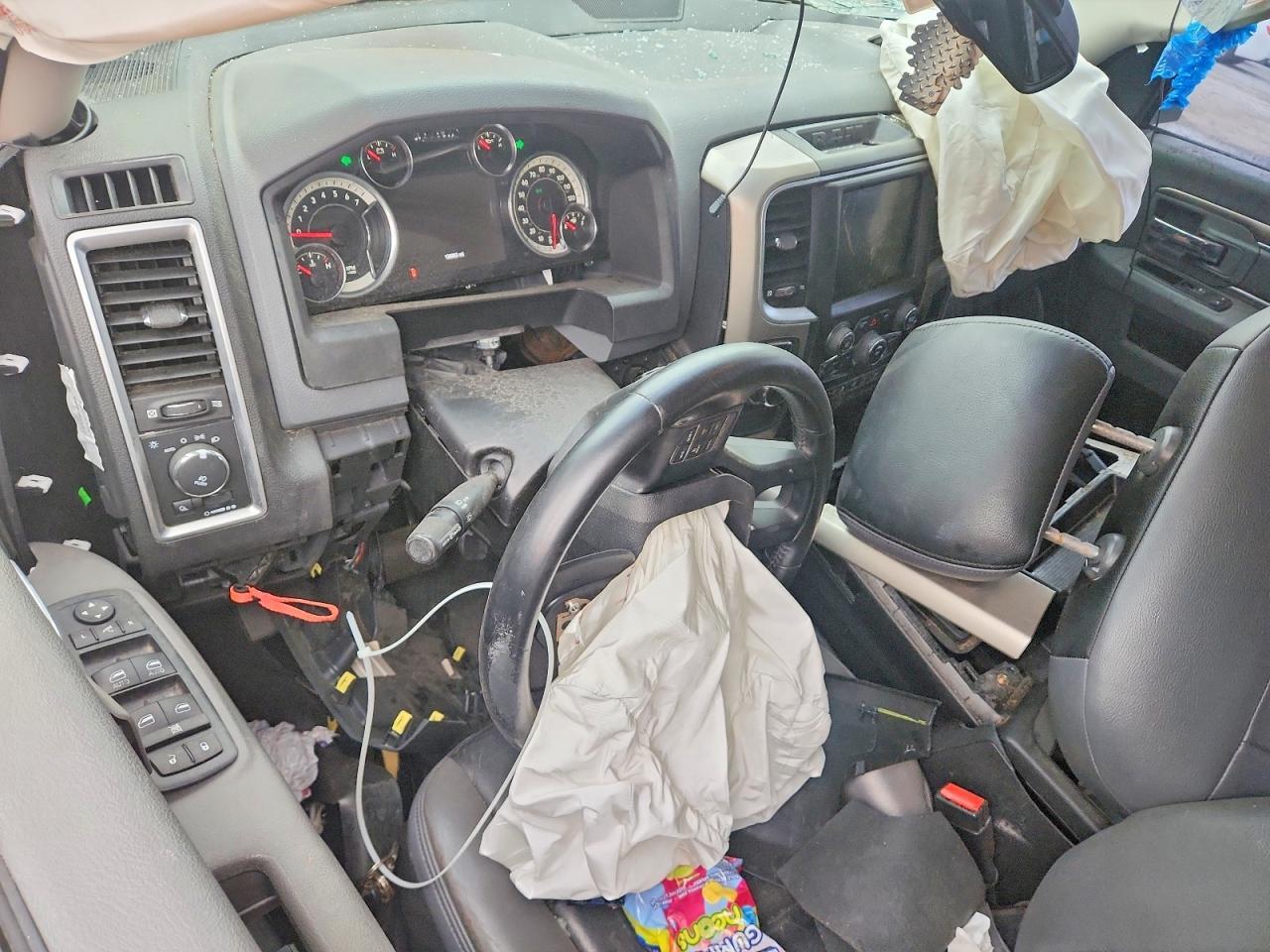 2015 Dodge RAM 1500 SLT