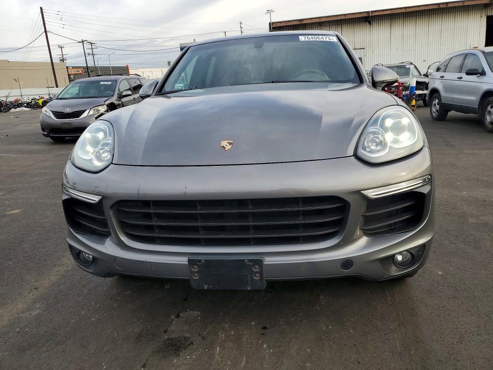 2016 Porsche Cayenne