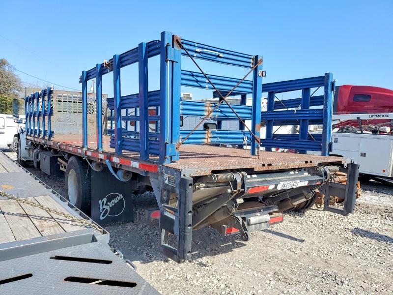 2018 Freightliner Business Class M2 Flatbed Truck