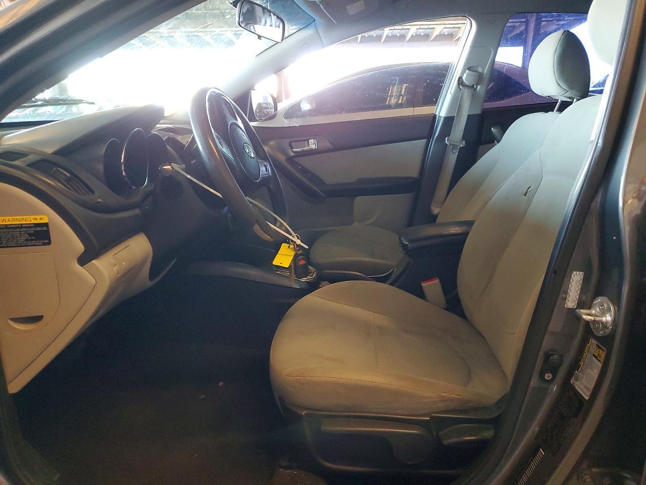 2013 KIA Forte ex