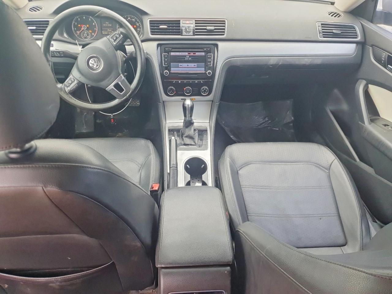 2013 Volkswagen Passat se