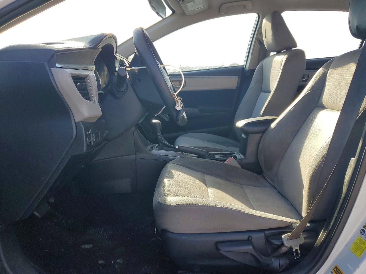 2015 Toyota Corolla le