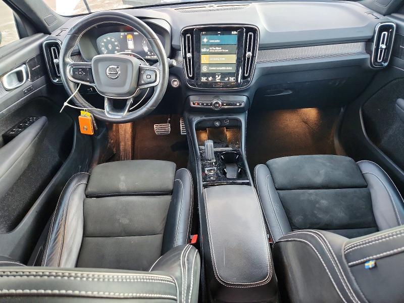 2021 Volvo Xc40 T5 R-design