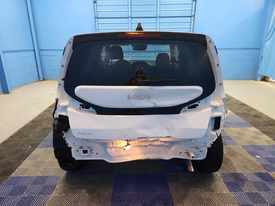 2025 KIA Soul lx