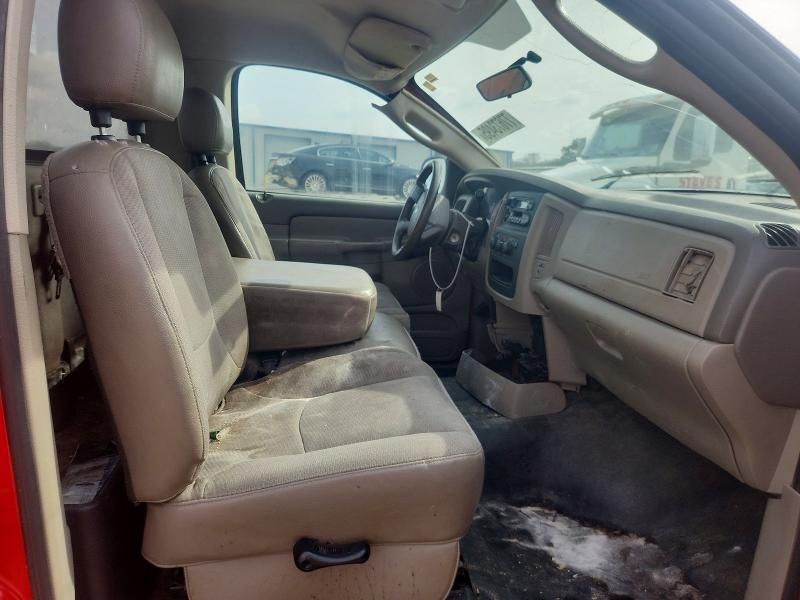 2004 Dodge RAM 1500 ST