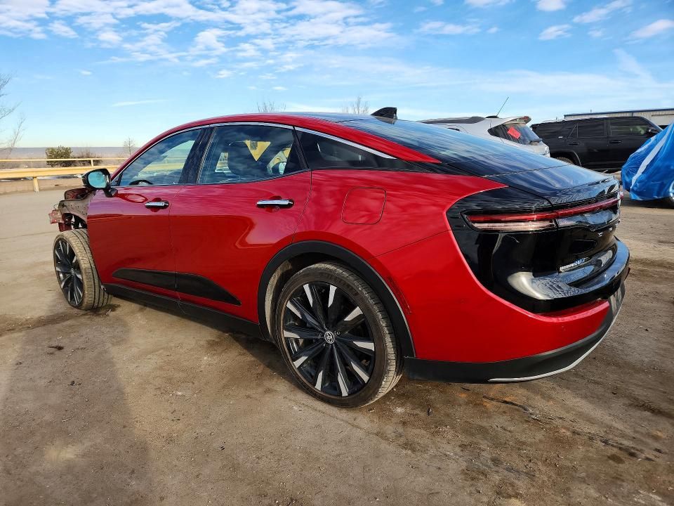 2023 Toyota Crown Platinum