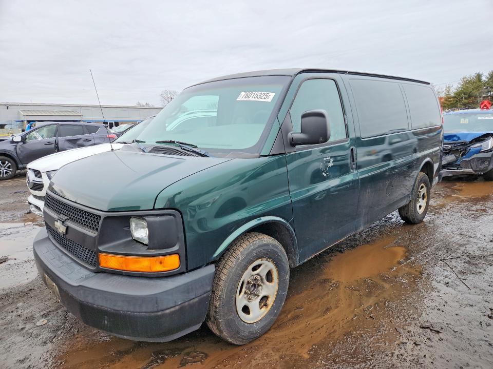 2004 Chevrolet Express G1500 Delivery van