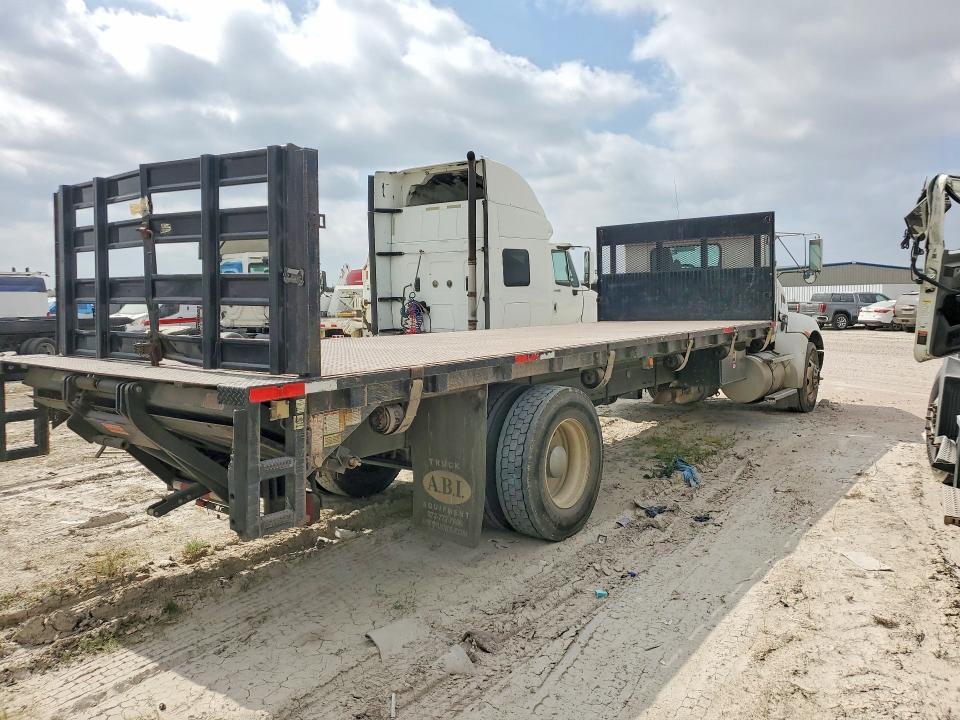 2020 Kenworth T270 Flatbed Truck
