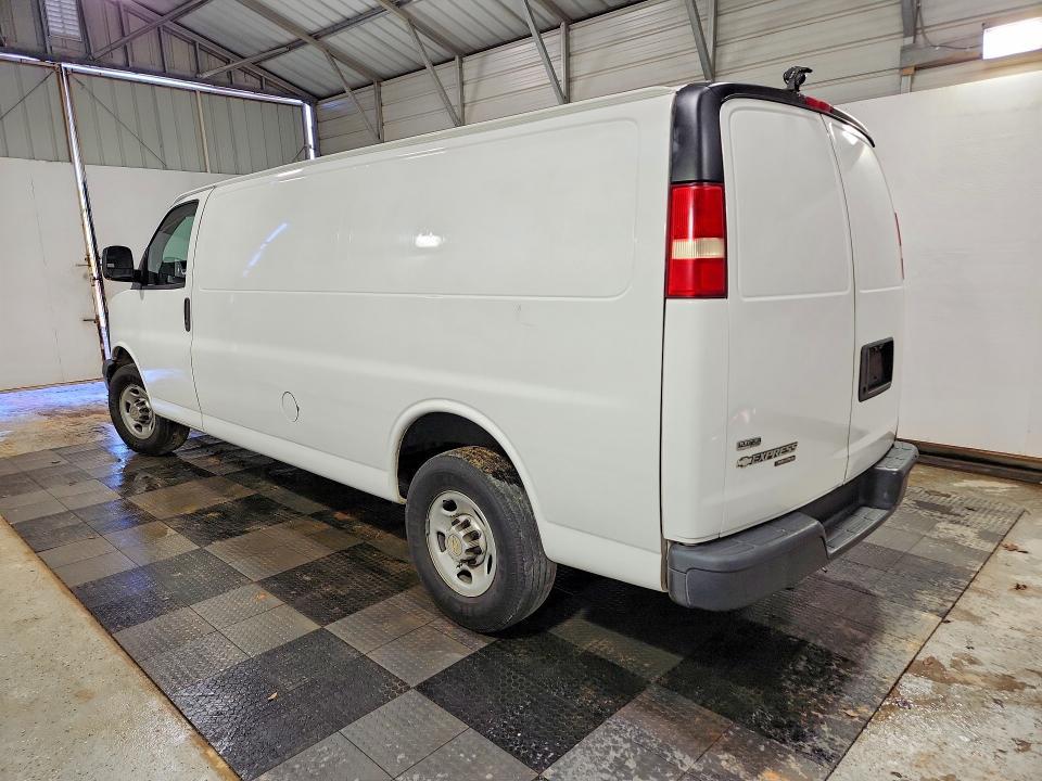 2011 Chevrolet Express G2500