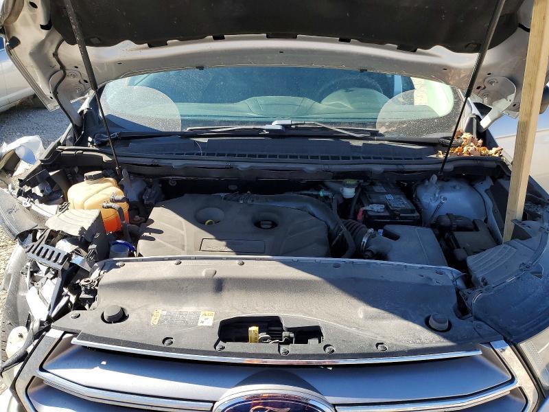 2015 Ford Edge se