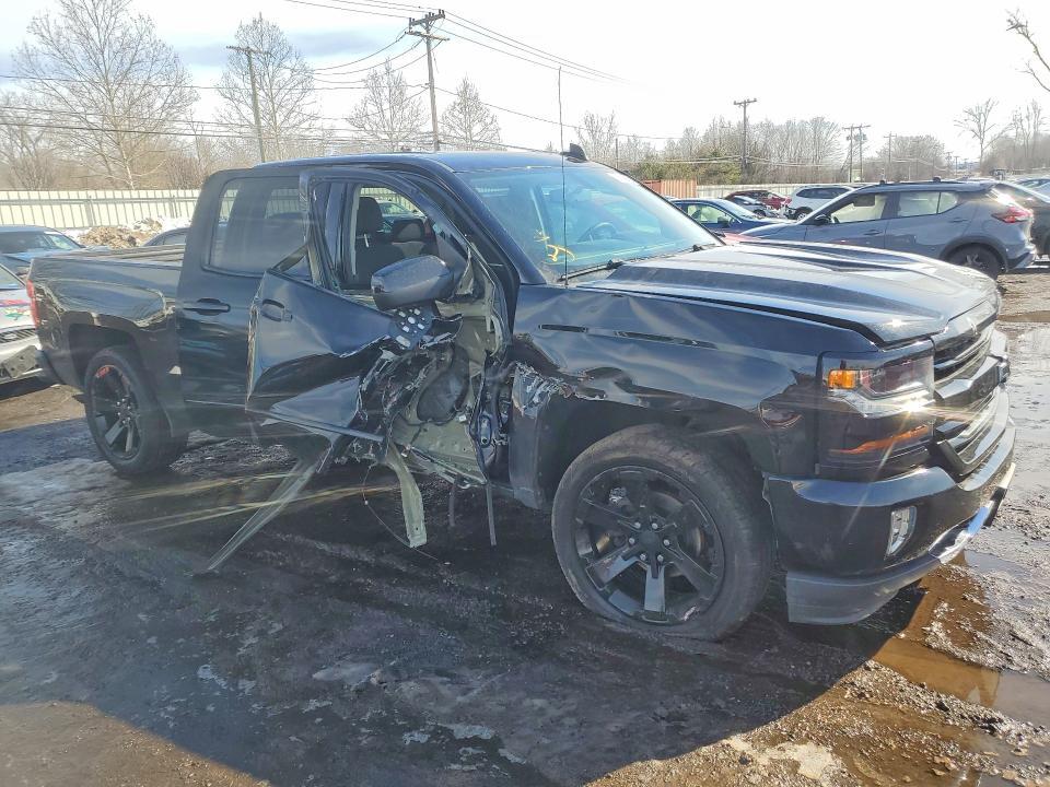 2017 Chevrolet Silverado K1500 lt