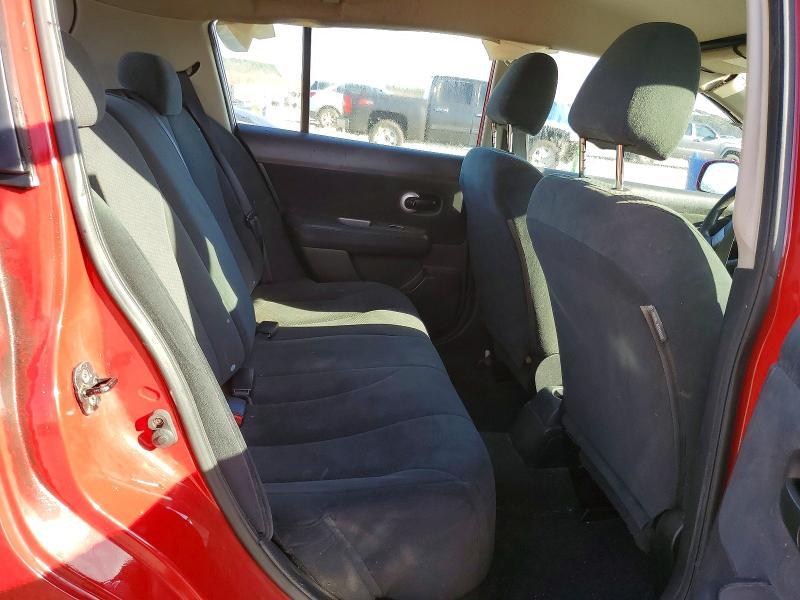 2010 Nissan Versa 1.8 s