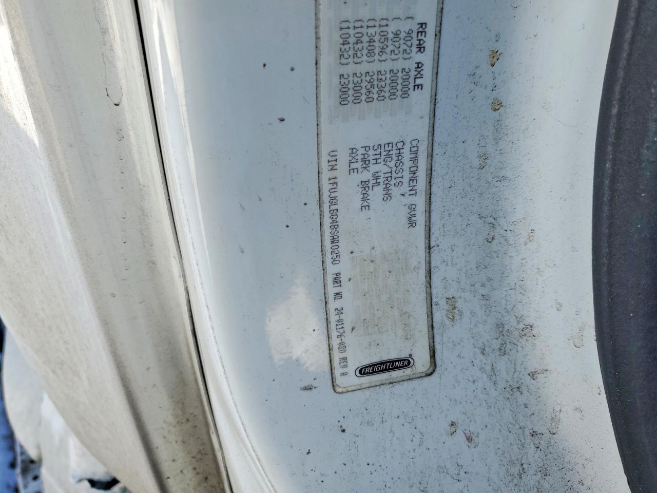 2011 Freigliner 2011 Freightliner Cascadia 125 Semi Truck