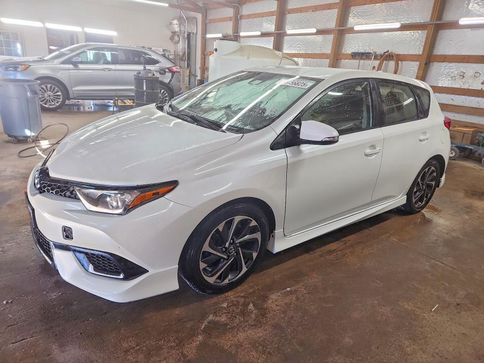 2017 Toyota Corolla im