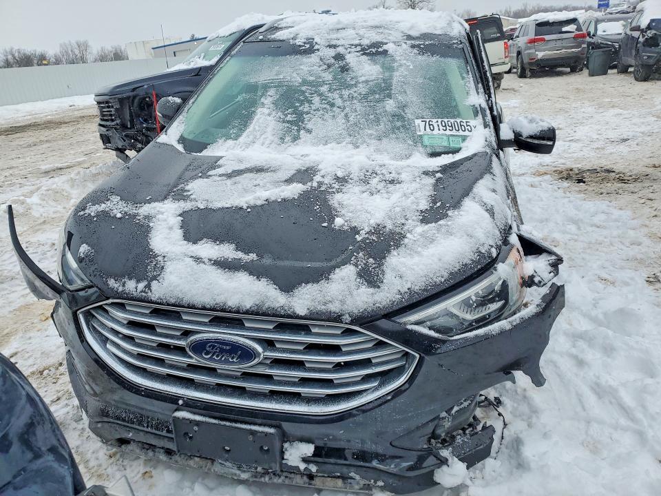 2020 Ford Edge sel