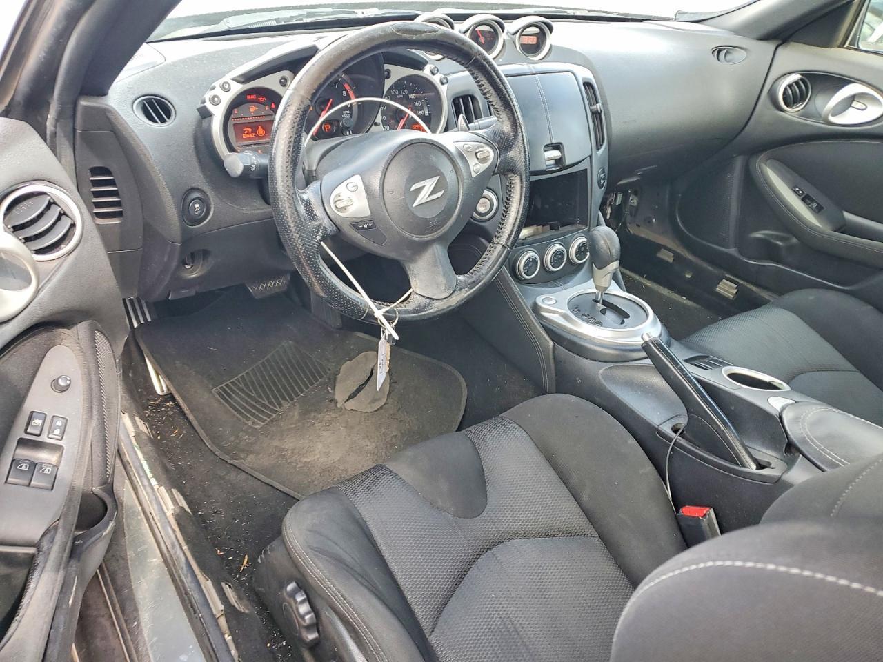 2014 Nissan 370z Base