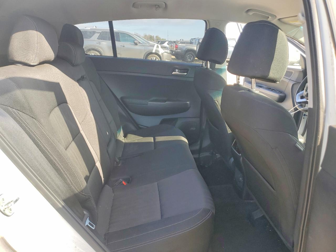 2021 KIA Sportage lx
