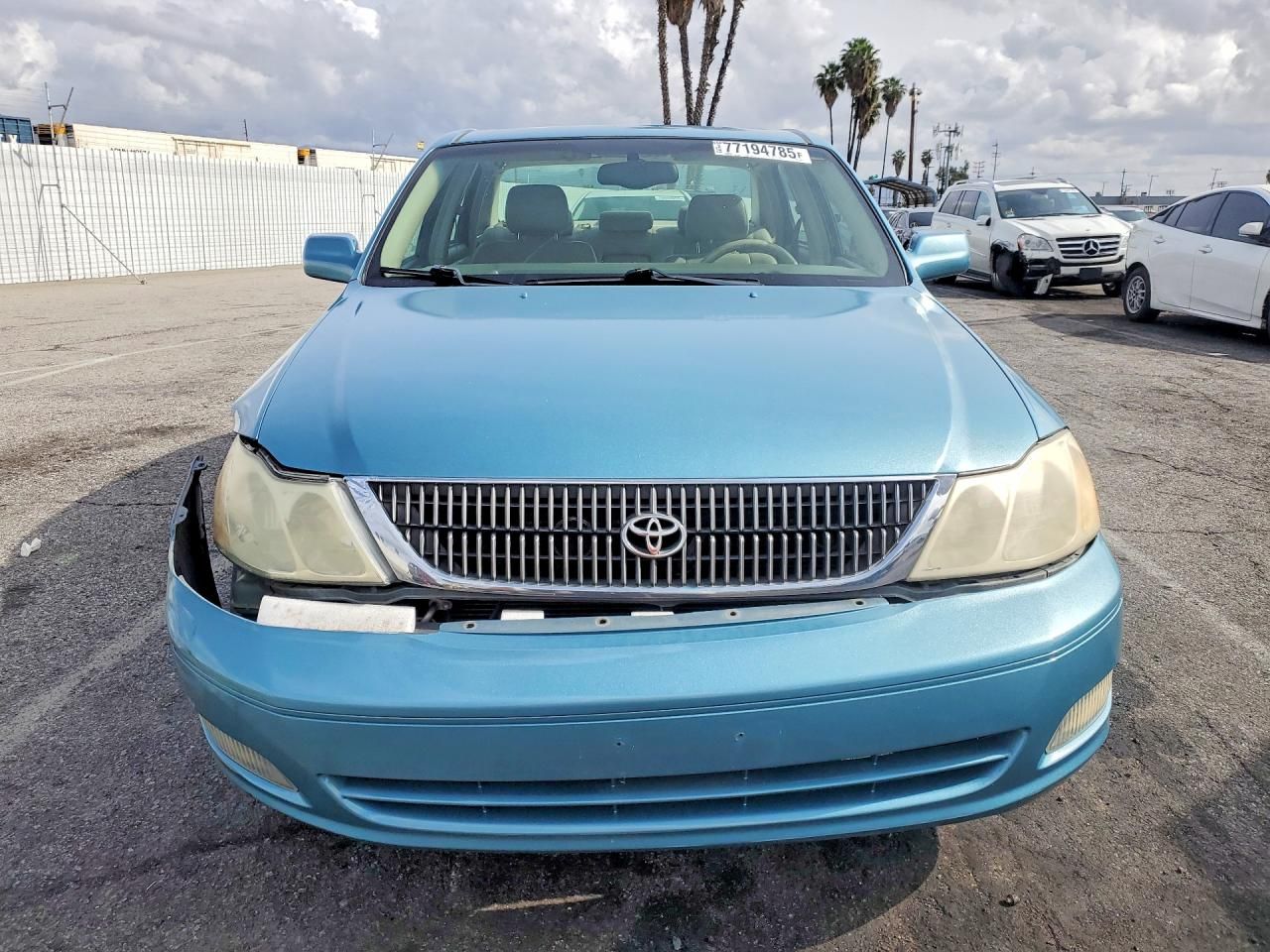 2000 Toyota Avalon xl