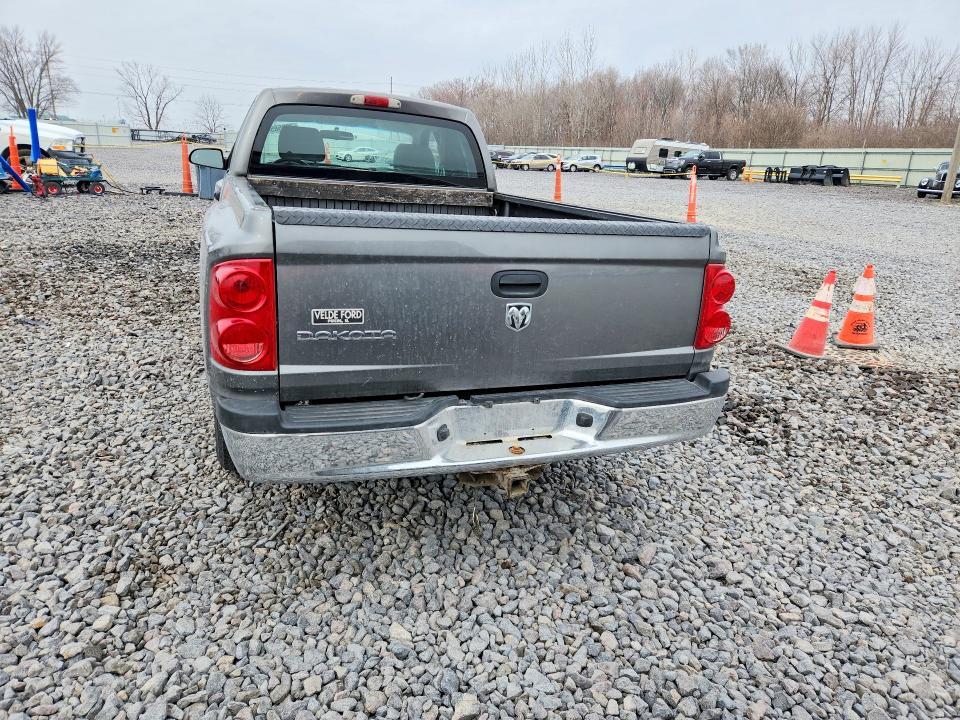 2007 Dodge Dakota st