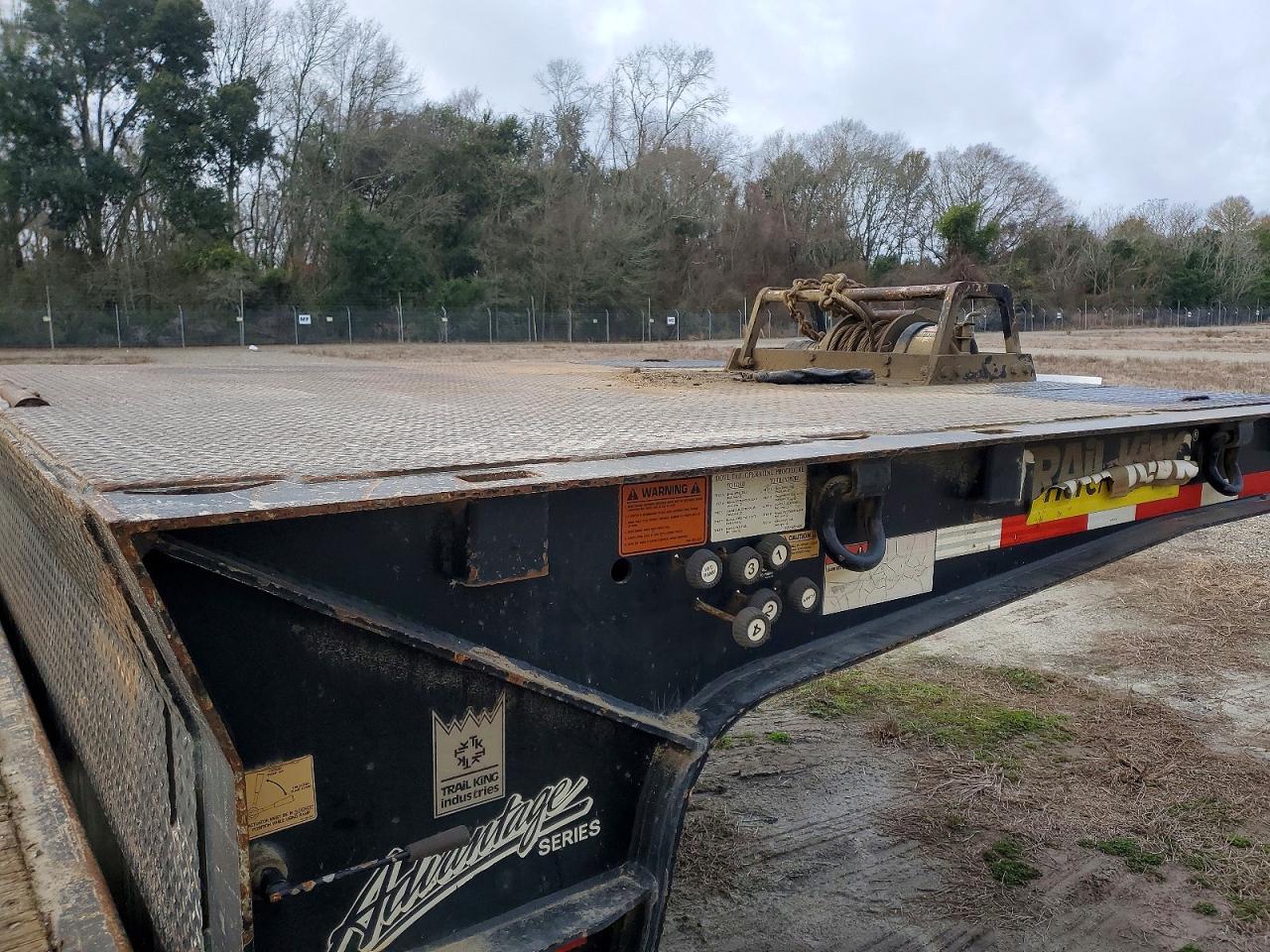 2014 Trail King Drop Deck Trailer