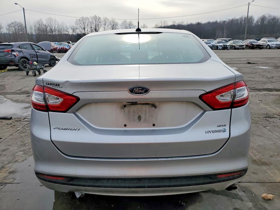 2016 Ford Fusion se Hybrid