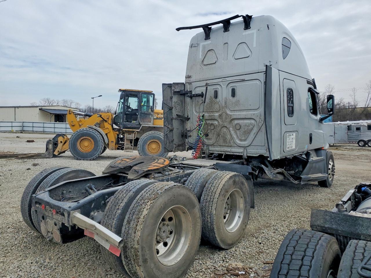 2025 Freigliner 2025 Freightliner Cascadia 126 Semi Truck